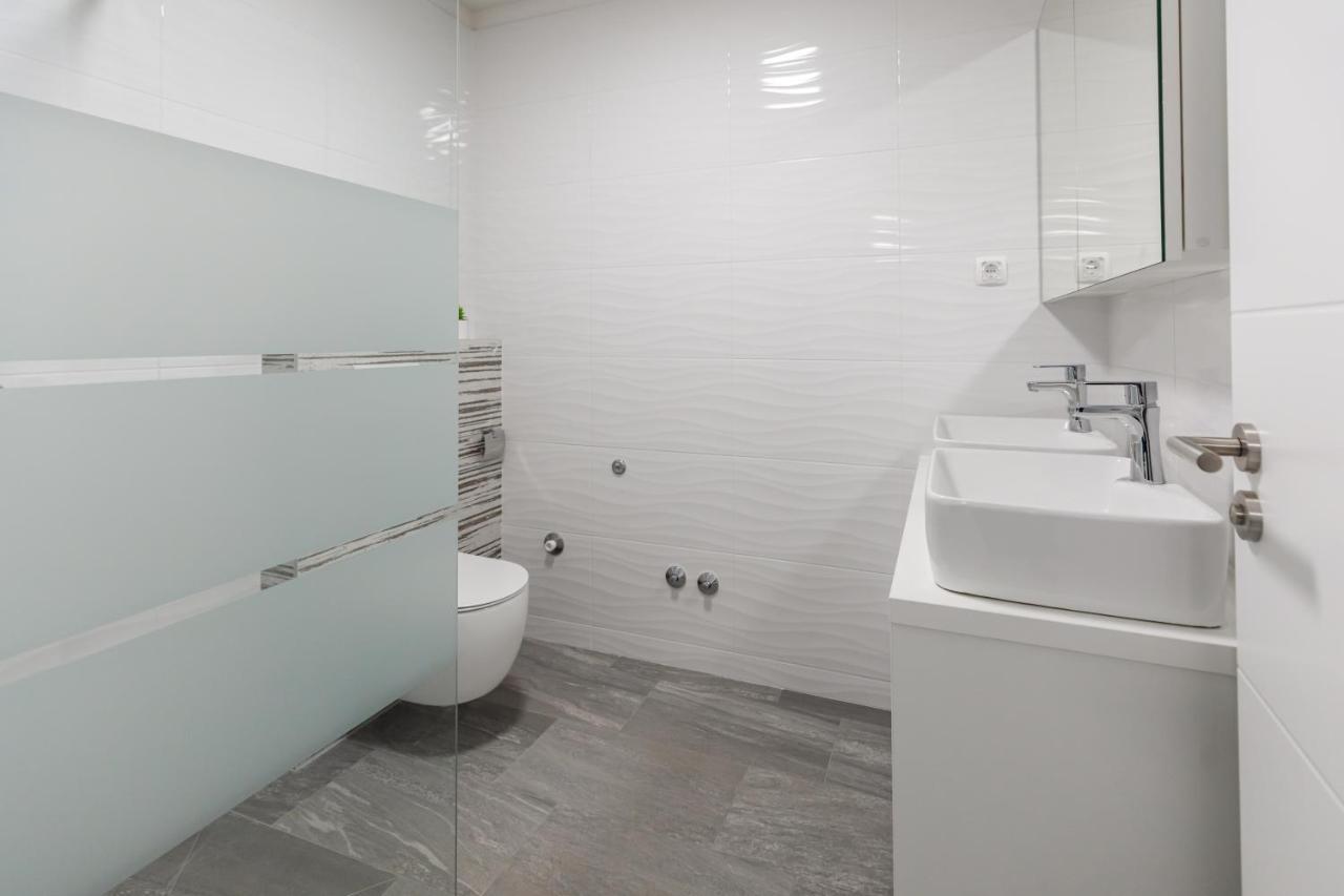 Apartman Laura Vir Kültér fotó