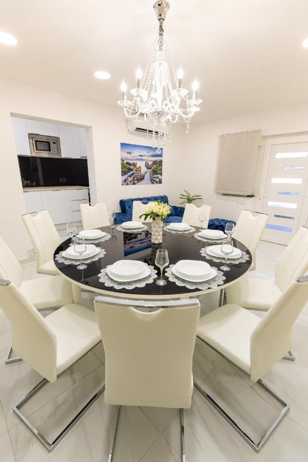 Apartman Laura Vir Kültér fotó