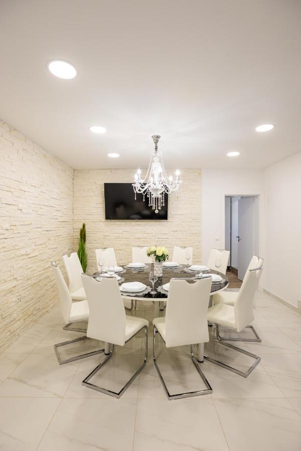 Apartman Laura Vir Kültér fotó