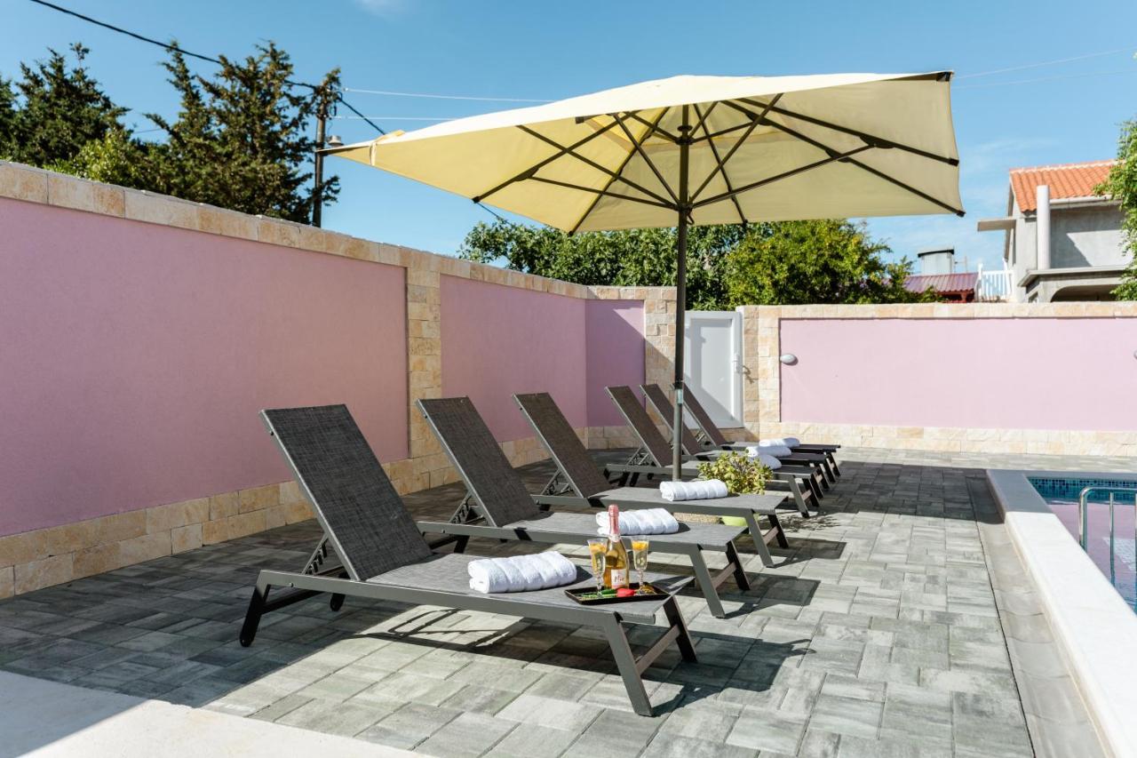 Apartman Laura Vir Kültér fotó