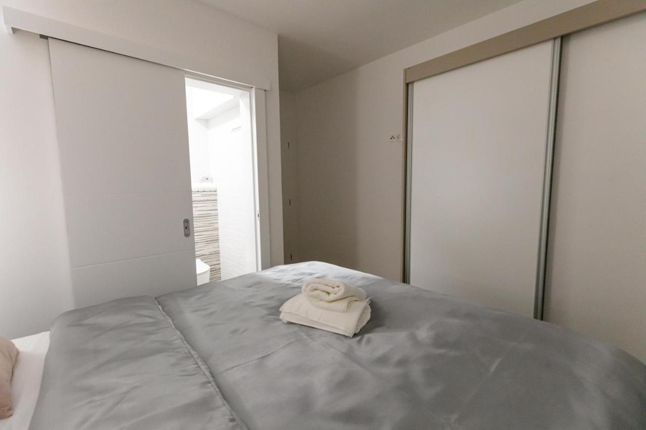 Apartman Laura Vir Kültér fotó