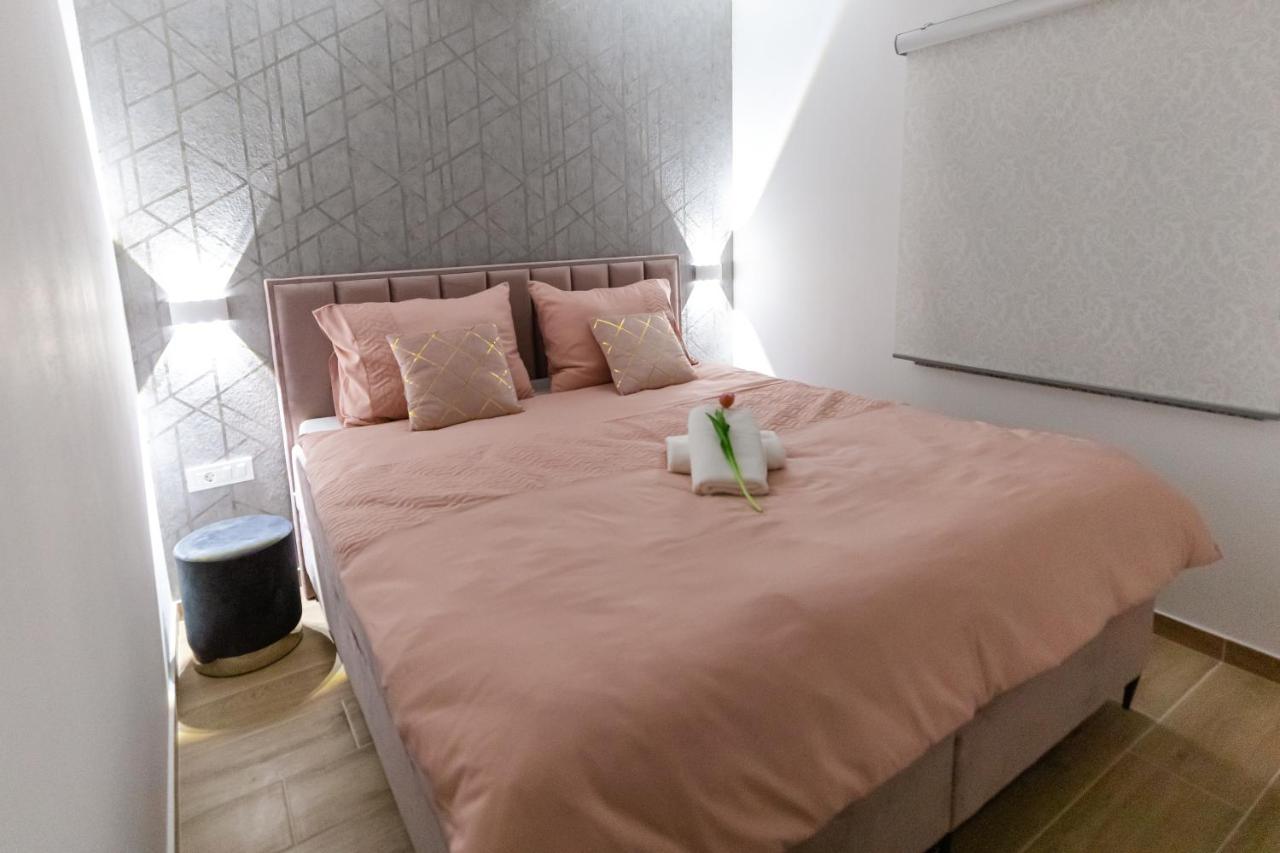 Apartman Laura Vir Kültér fotó