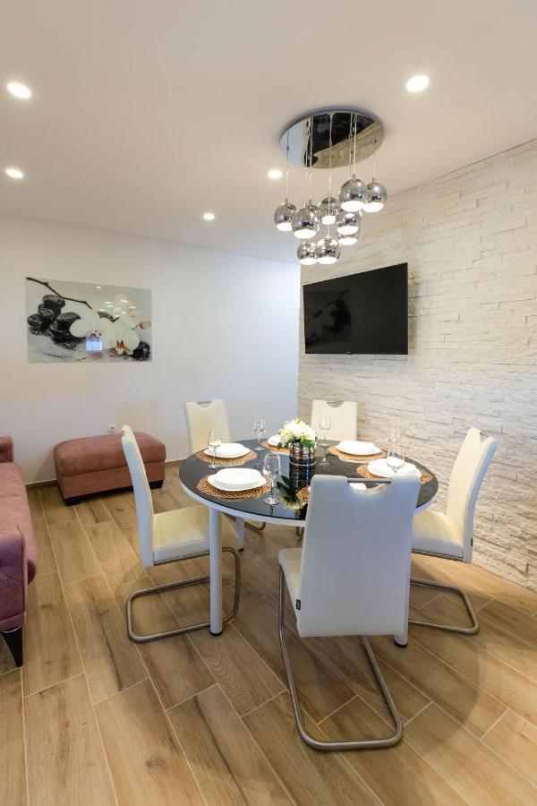 Apartman Laura Vir Kültér fotó